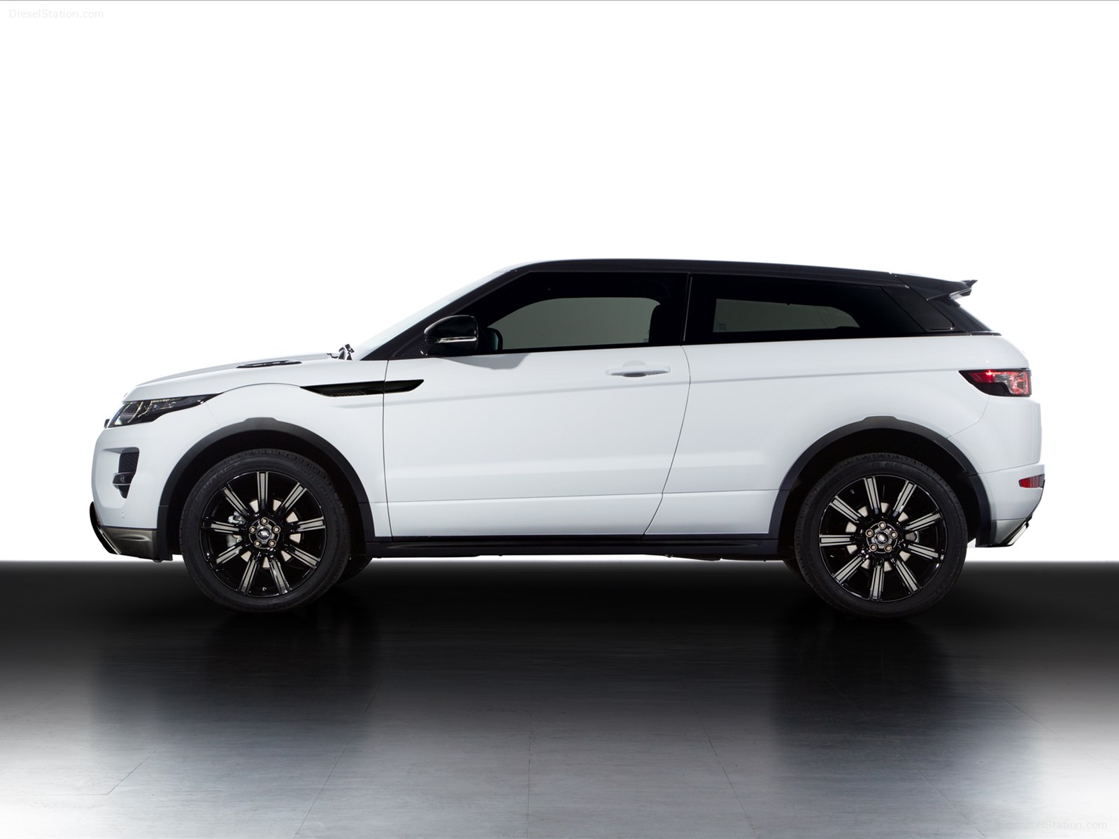 Land Rover Evoque Black Design Pack 2014 Land Rover Evoque Black Design Pack 2014
